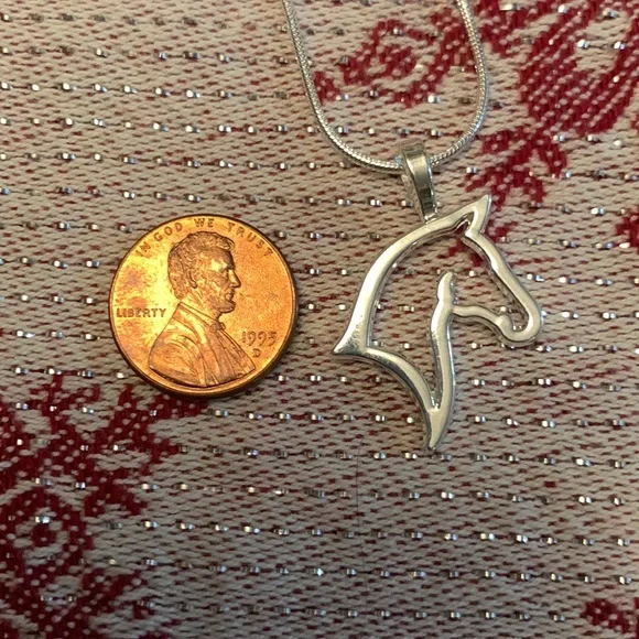 Horse 🐴 Head Silhouette 925 Silver Necklace - Picture 7 of 8